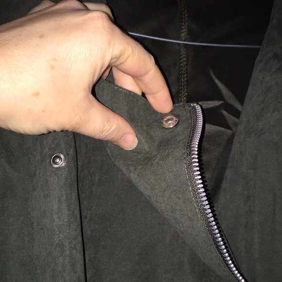 🧣Host Pick🧣Faux suede, Army green jacket - Picture 3 of 7